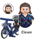 Minifigurka do zbudowania Stranger Things Jedenastka i jej niebieski rower